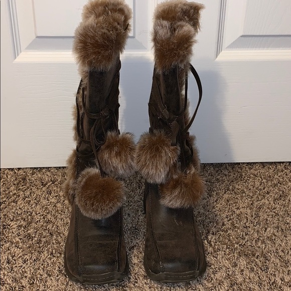 Boots - Picture 2 of 7